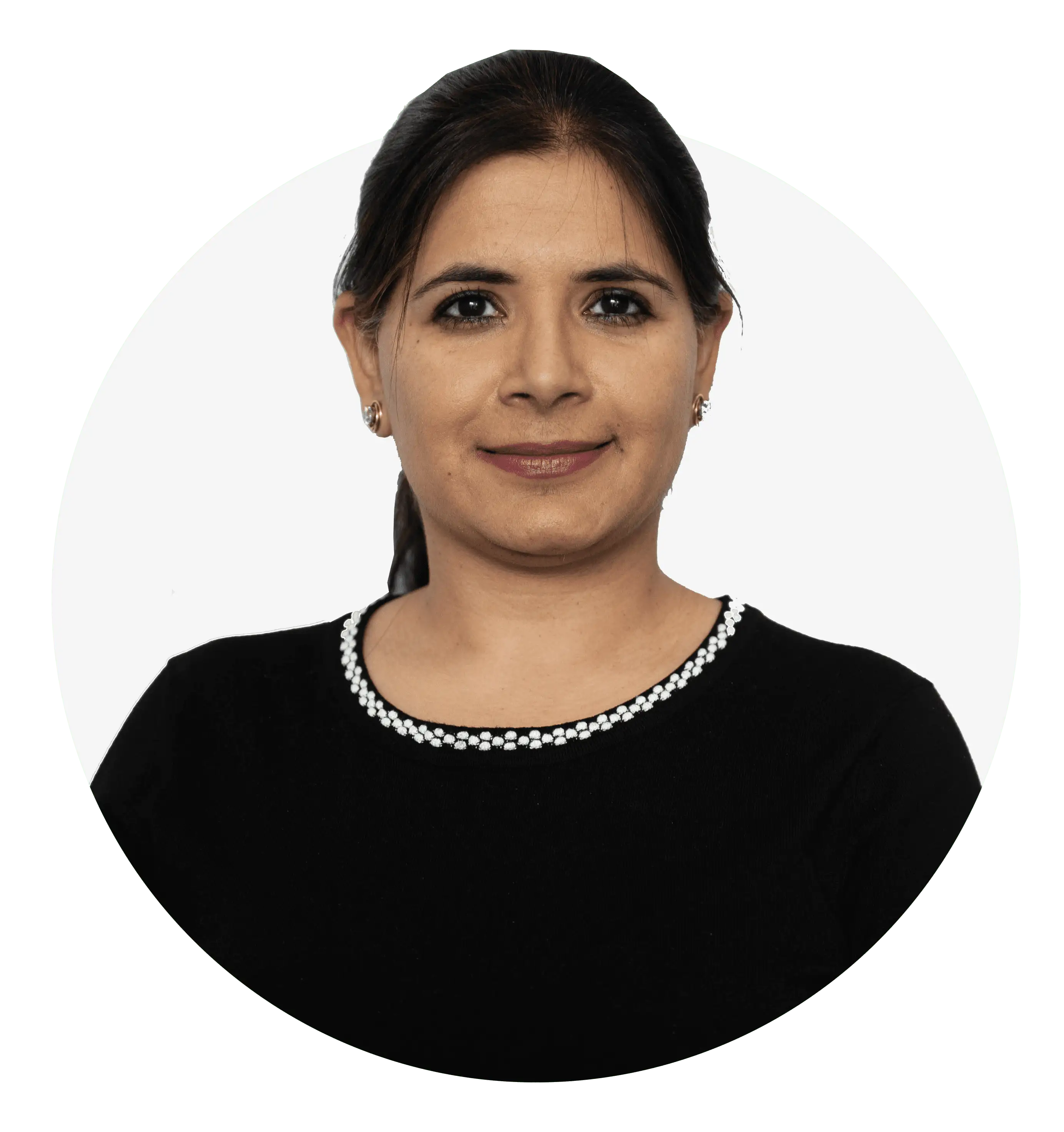 Harsimrat Kaur Immigration consultant in brampton